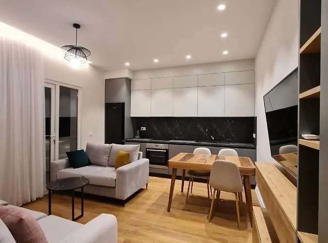 Adore - Modern Apartment