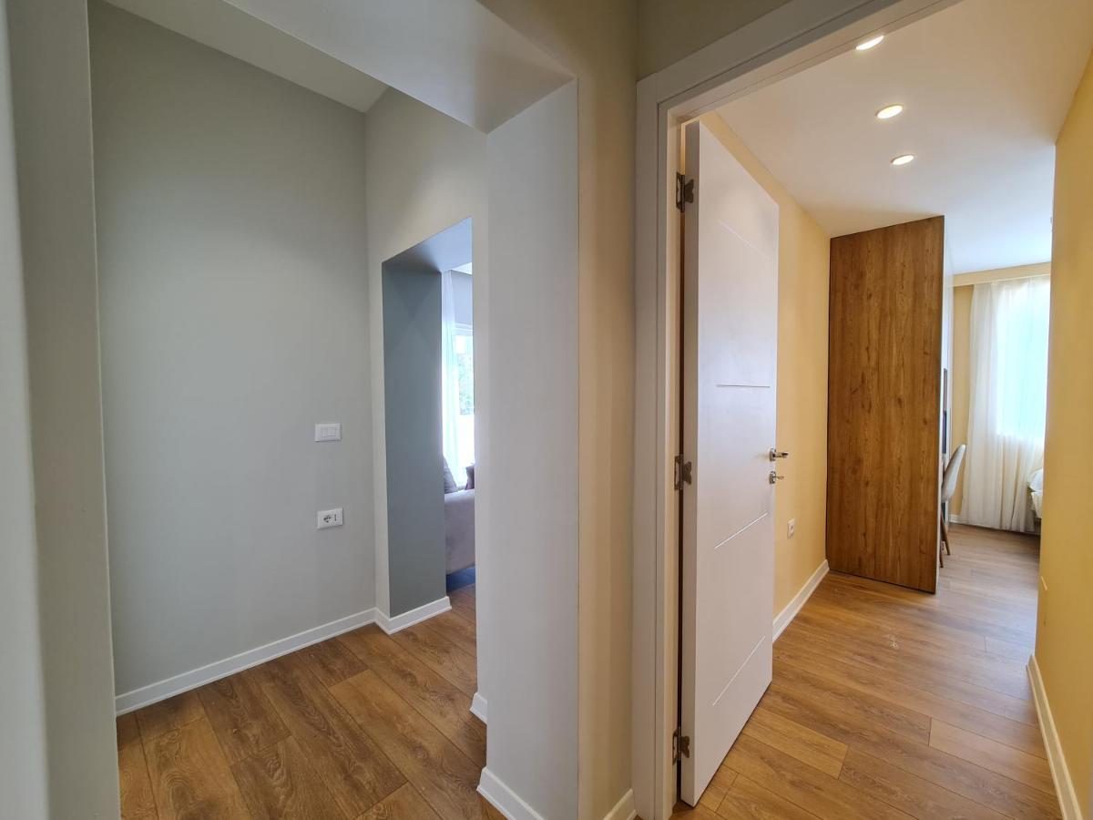 Adore - Modern Apartment *