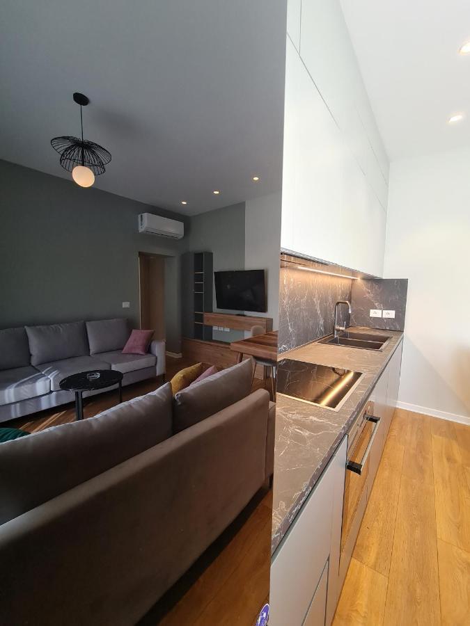 Adore - Modern Apartment Tirana