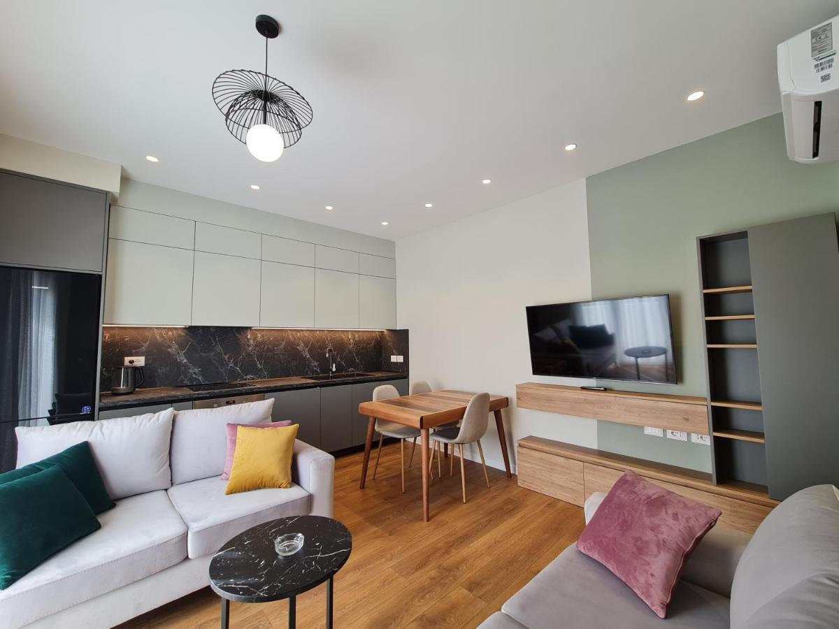 Adore - Modern Apartment Tirana